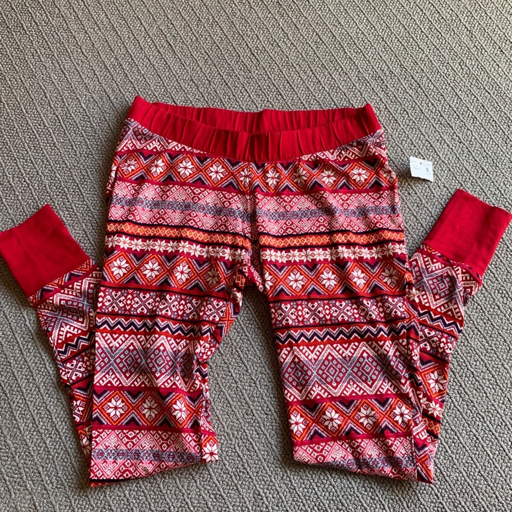 Motherhood Maternity Leggings